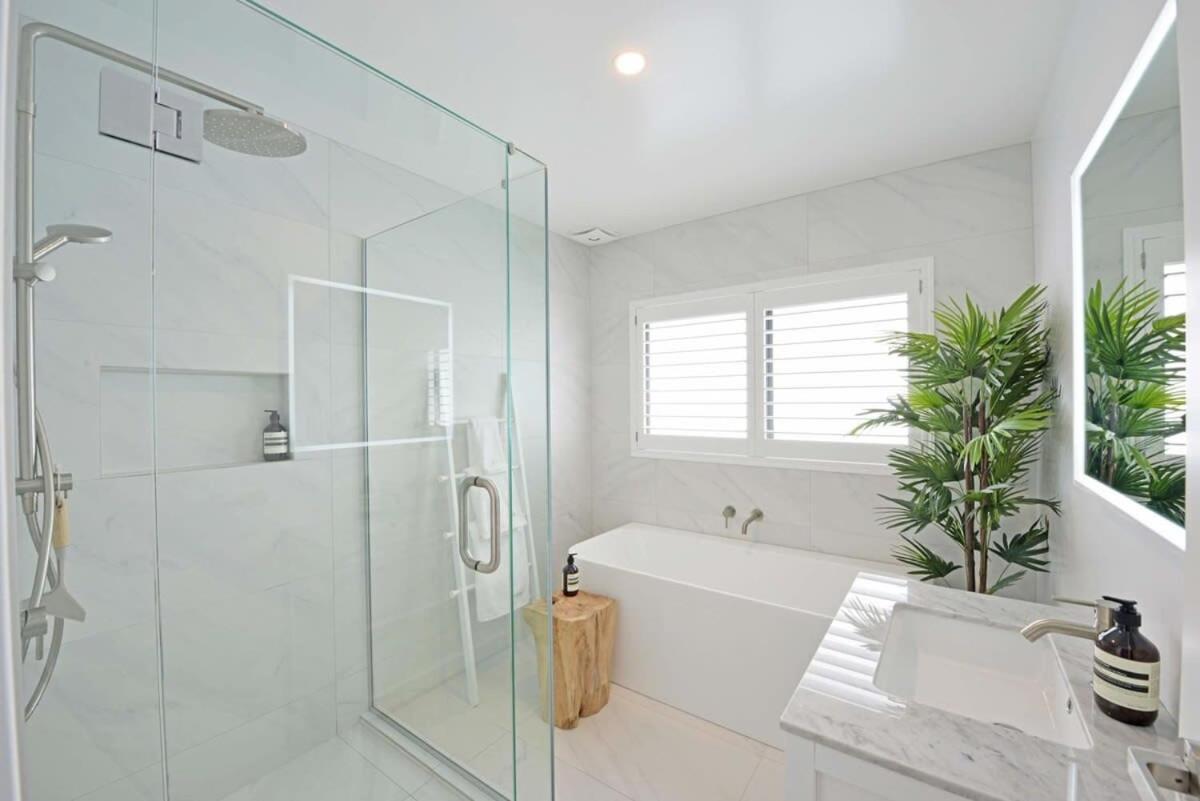 Escape To High End Comforts On Riverton Villa Mount Maunganui Buitenkant foto