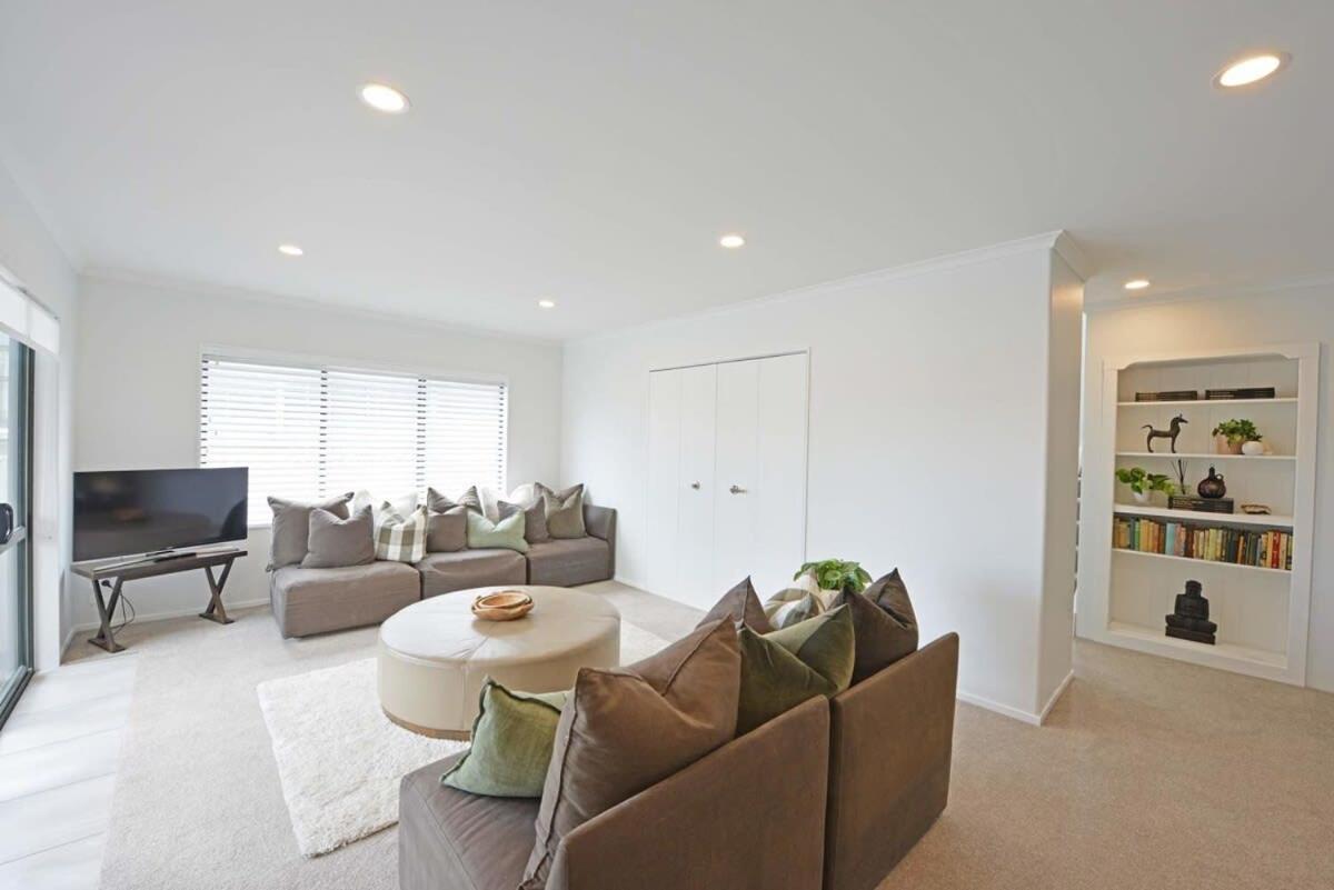Escape To High End Comforts On Riverton Villa Mount Maunganui Buitenkant foto