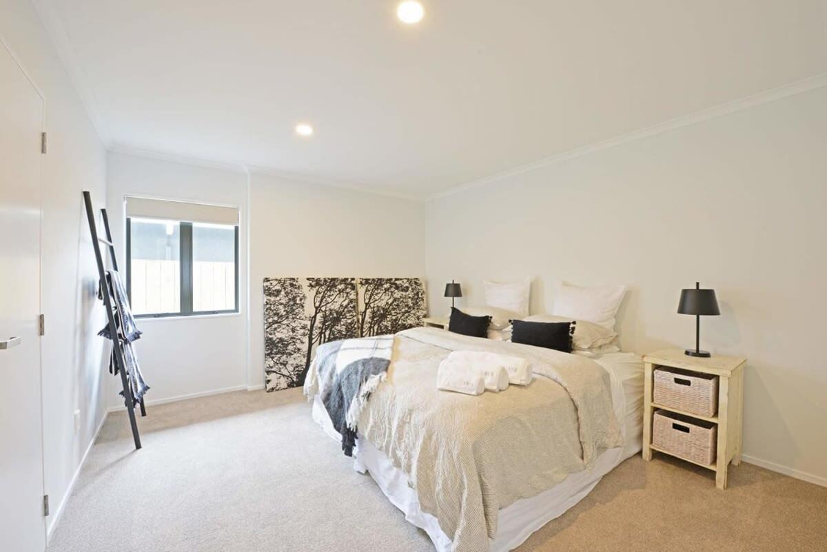 Escape To High End Comforts On Riverton Villa Mount Maunganui Buitenkant foto